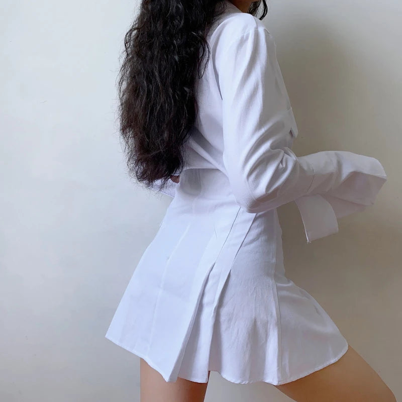 HOUZHOU Robe Chemise Noire Femme Élégante Vintage Manches Longues Robes Sexy Gothique Plissée Streetwear Col Rabattu Robe Décontractée