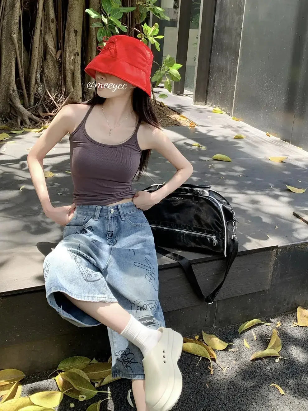 American Style Retro Street Women's Mid-Length Jeans Graffiti Design Loose Straight Cut Shorts Casual Fashionable Denim Shorts