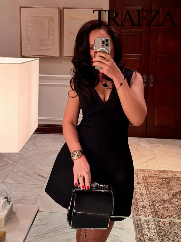 TRAFZA Summer Women V-Neck Sleeveless Backless Decorate Zipper Mini Dress Fashion Woman Sexy Dresses Street Style Party Dress