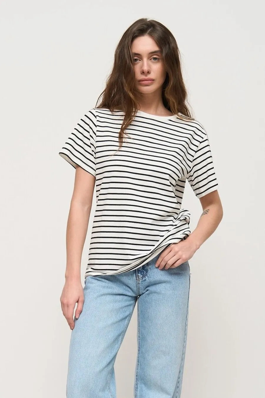 Wolfeel Summer Short Sleeve Striped T-Shirts Women Knitted Basic Casual Tops Female Cozy Loose Cotton Tees
