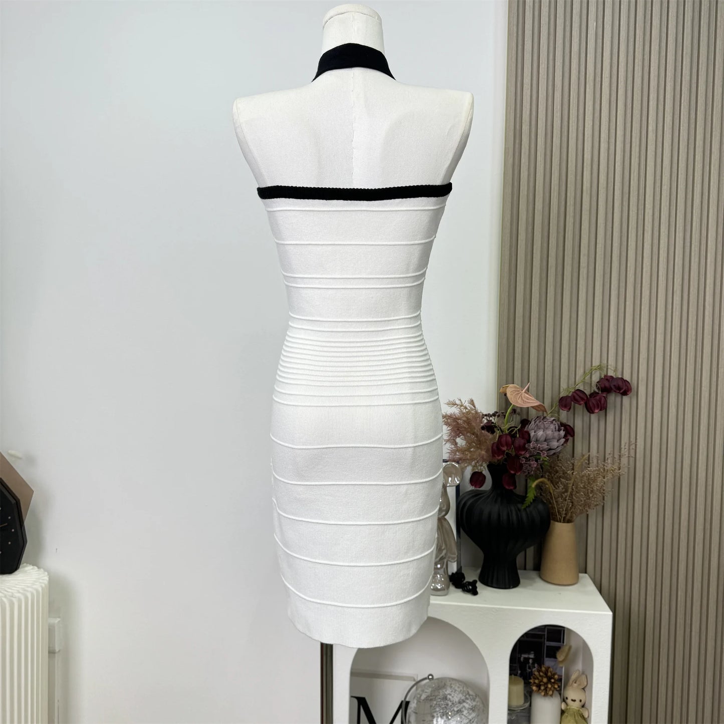 2025 Women Celebrity Sexy Backless Halter Button Bodycon Black Mini Bandage Dress Elegant Evening Club Party Dresses Vestidos
