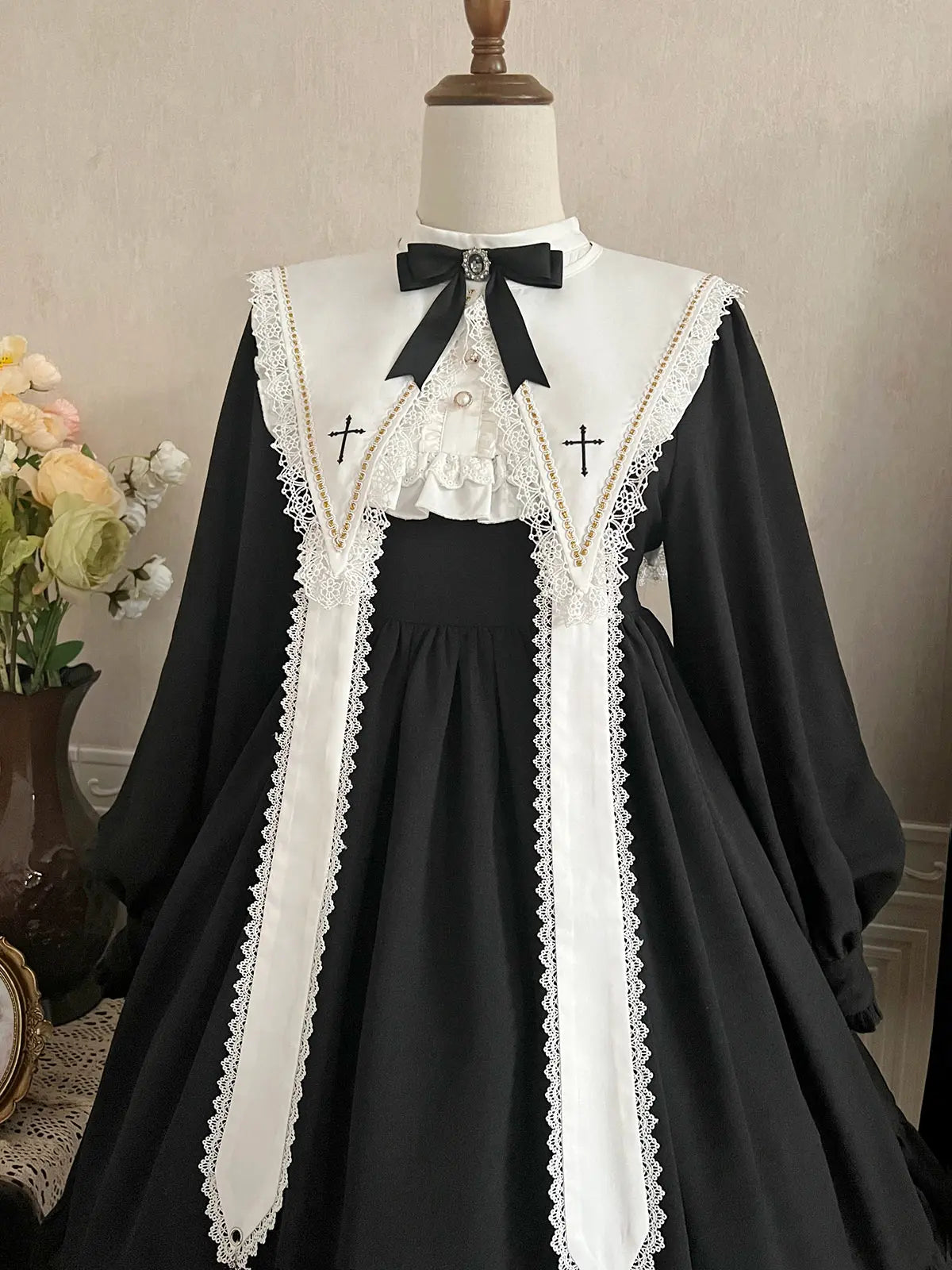 Contract Color Lolita Dress for Women Gothic Style Dark Girl Japanese Retro Op Dress Autumn and Winter Long Sleeve Black Dress