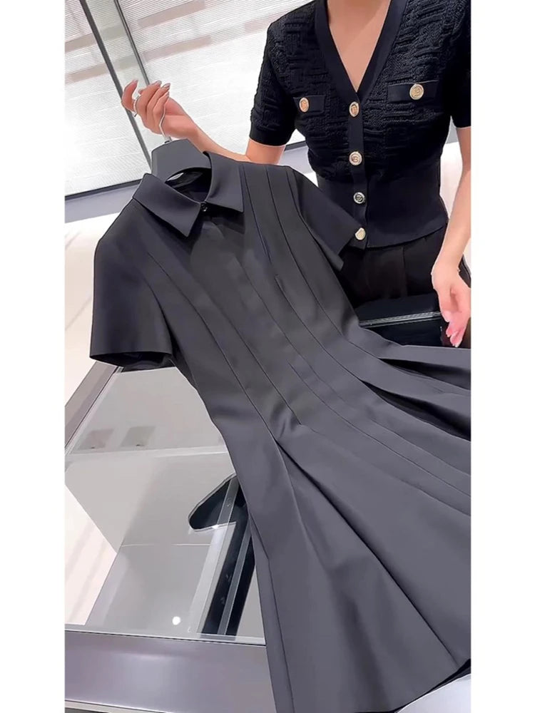 French Temperament Chic Hepburn Style Socialite Black Polo Collar Short-sleeved Dress Summer New Commuter Style Slim Mini Dress