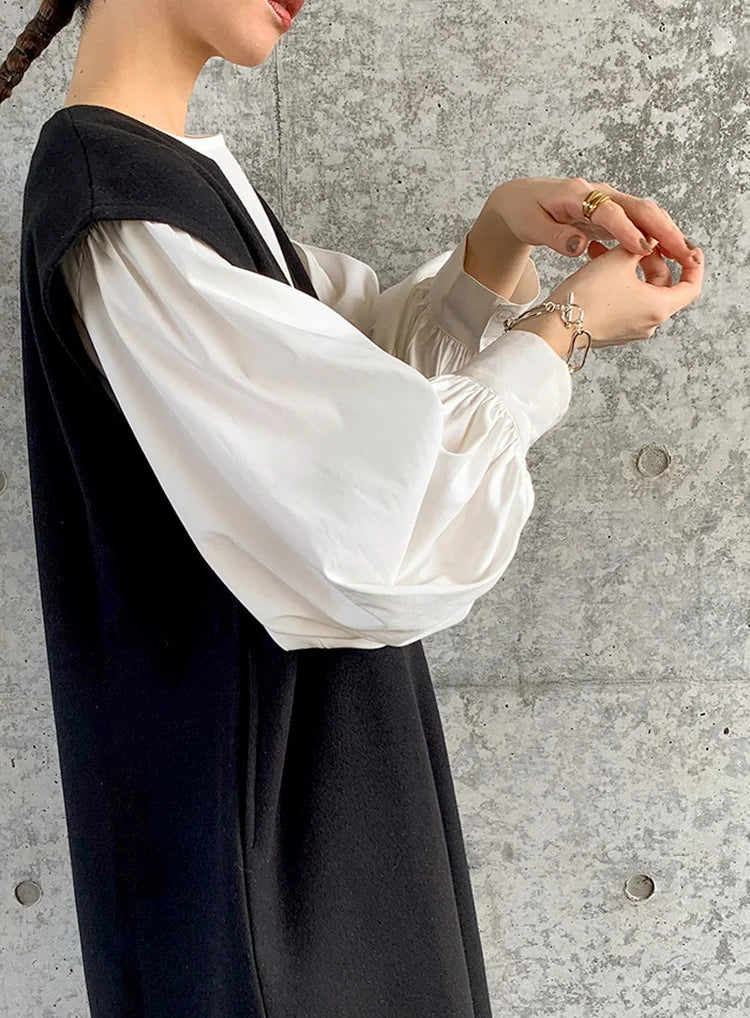 Japan Style Office Lady Elegant Vintage Blouse Women O-neck Loose Lantern Sleeve Shirts Solid All-amtch Blusas Autumn Ladies Top