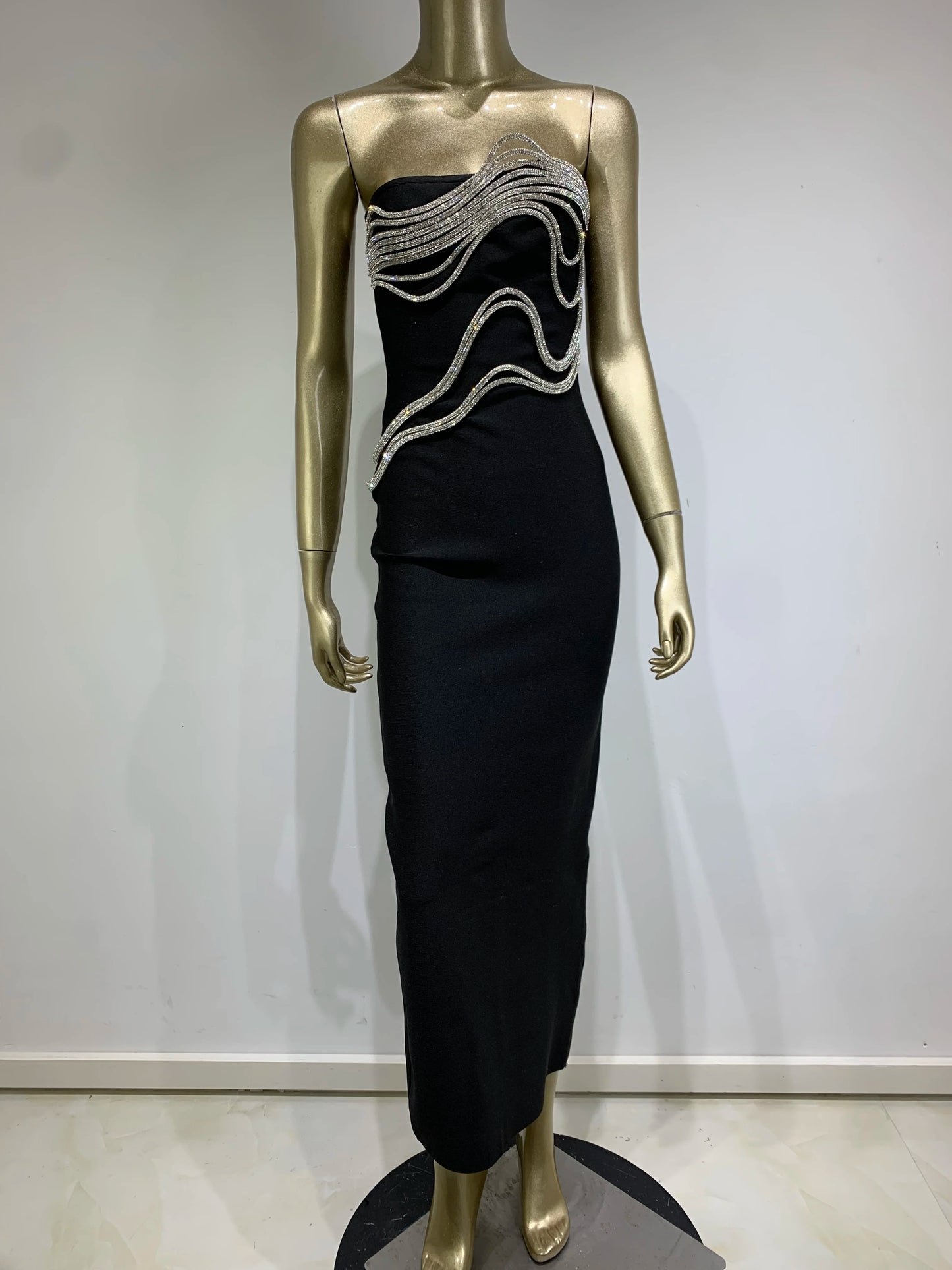 New Women Celebrity Sexy Strapless Backless Diamonds Black Maxi Long Bodycon Bandage Dress 2024 Elegant Evening Club Party Dress