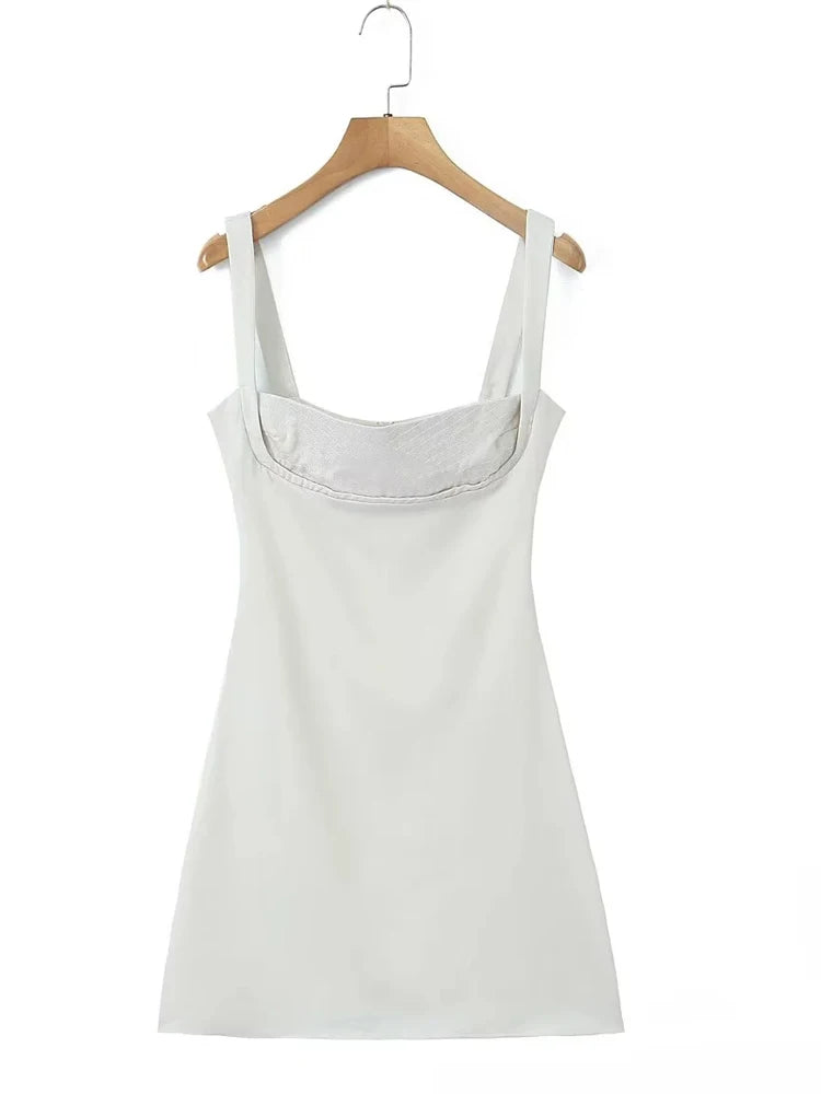 KAOPU ZA Robe noire brodée à bretelles pour femmes, coupe ajustée, robe mini de printemps et d'été, robe de club