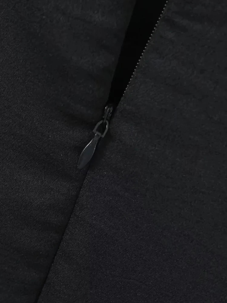 KAOPU ZA Robe noire brodée à bretelles pour femmes, coupe ajustée, robe mini de printemps et d'été, robe de club