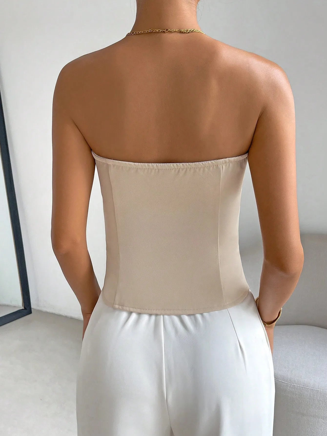 European and American cross-border women's fashionable and elegant front breasted backless top