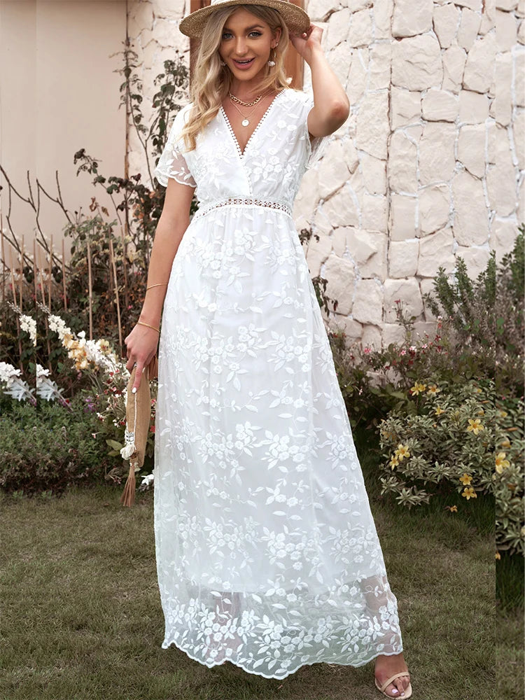 Embroidery Boho Long Dress Women Elegant Hollow Out Lace Holiday Beach Dress Female Fashion V Neck Short Sleeve Maxi Dress 2023