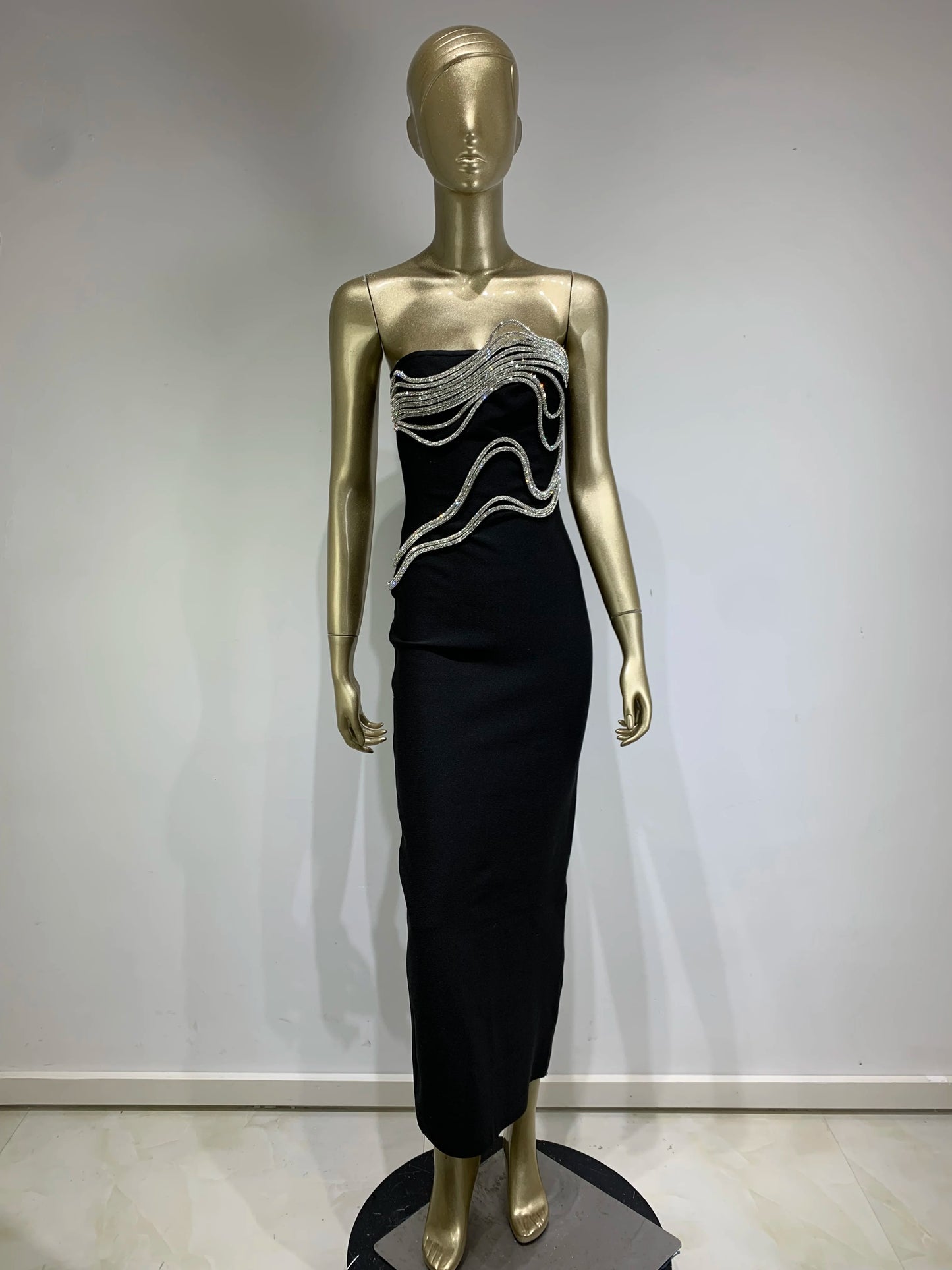 New Women Celebrity Sexy Strapless Backless Diamonds Black Maxi Long Bodycon Bandage Dress 2024 Elegant Evening Club Party Dress