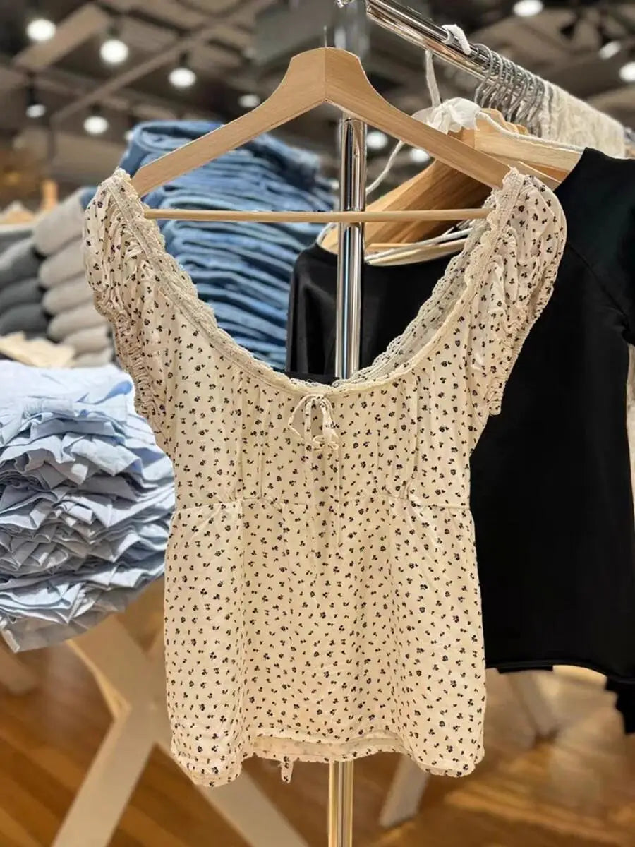 2024 New White Lace Tied Square Neck Summer T-shirts Chic Elegant Short Sleeve Tee Cotton Y2K Street Casual Bow Tie-up Top Women