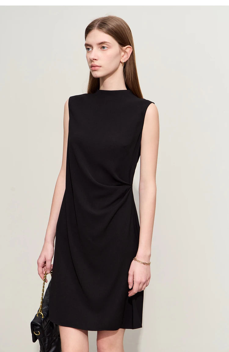 Amii Minimalism 2024 Summer New Sleeveless Small Black Dress Short Slim Half-high Neck Fashion Female Dresses for Women 12452052