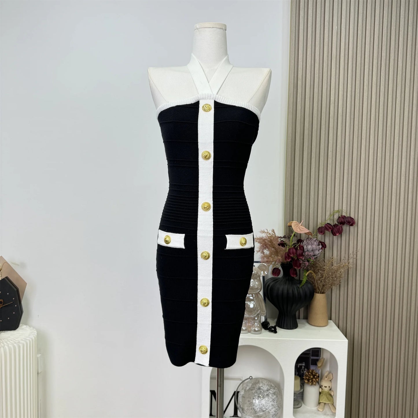 2025 Women Celebrity Sexy Backless Halter Button Bodycon Black Mini Bandage Dress Elegant Evening Club Party Dresses Vestidos