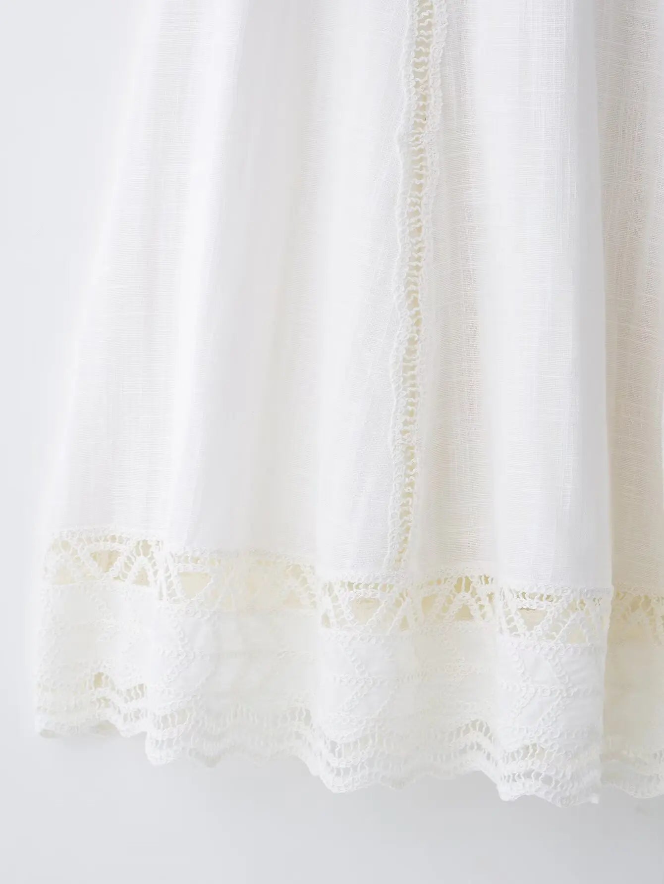 TRAFZA Women Fashion O-Neck Crocheting Details White Skirt Suit Short-sleeve Blouse+Side Zipper White Pleated Midi Se Long Skirt