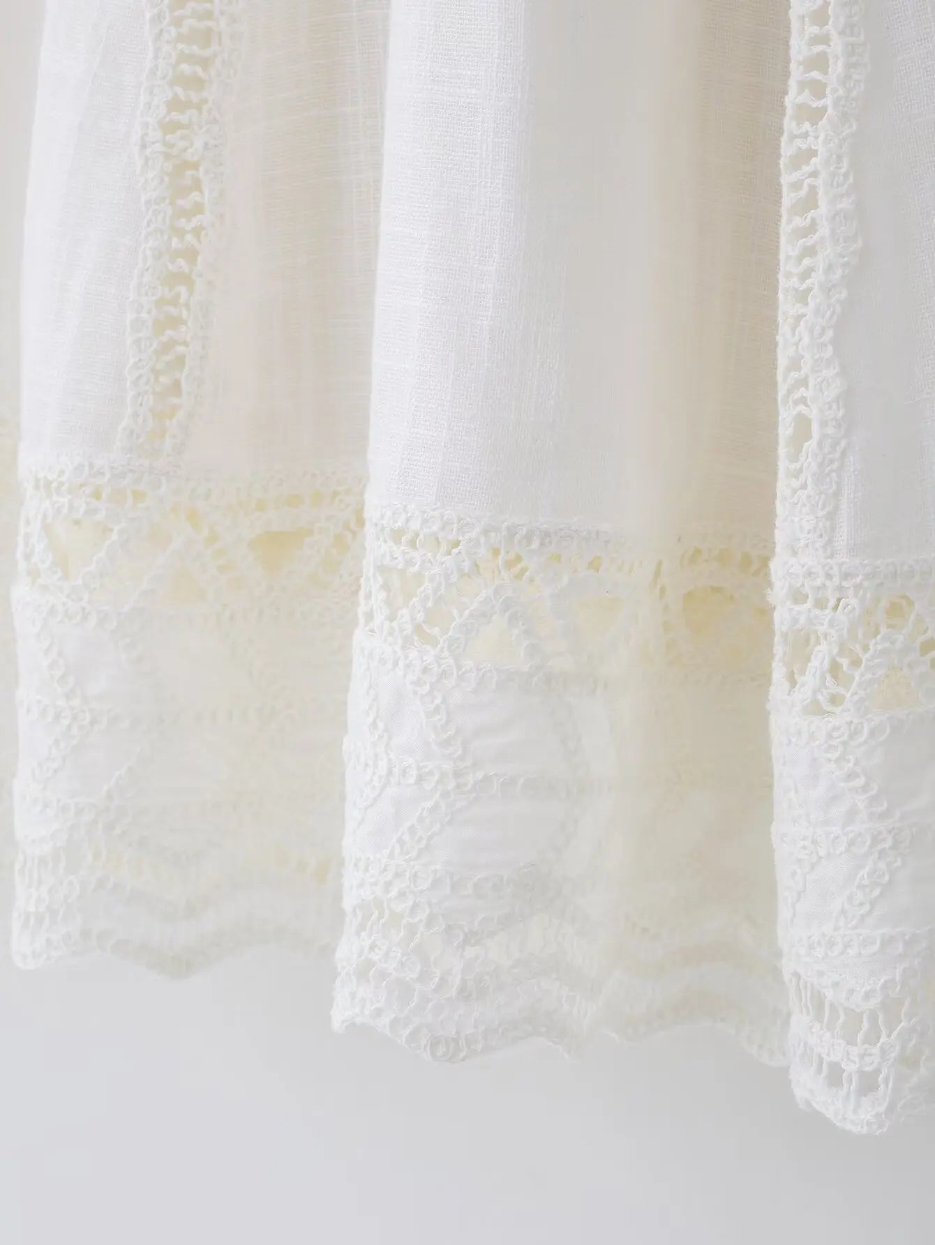 TRAFZA Women Fashion O-Neck Crocheting Details White Skirt Suit Short-sleeve Blouse+Side Zipper White Pleated Midi Se Long Skirt