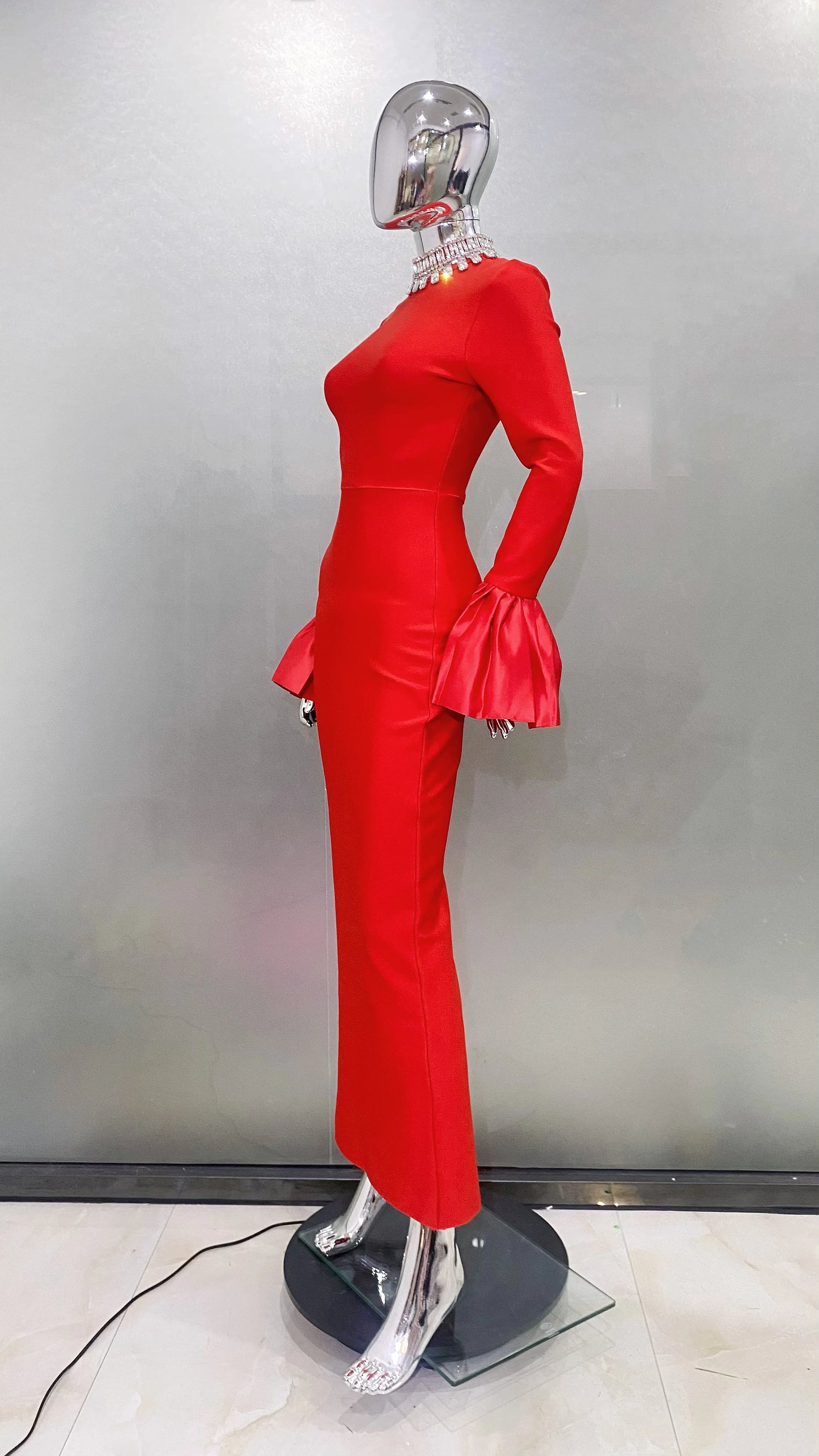 STOCK Shining Diamonds Neck Flare Sleeve Black Long Bandage Dress Elegant Woman Evening Party Dress Cocktail Party Outfit