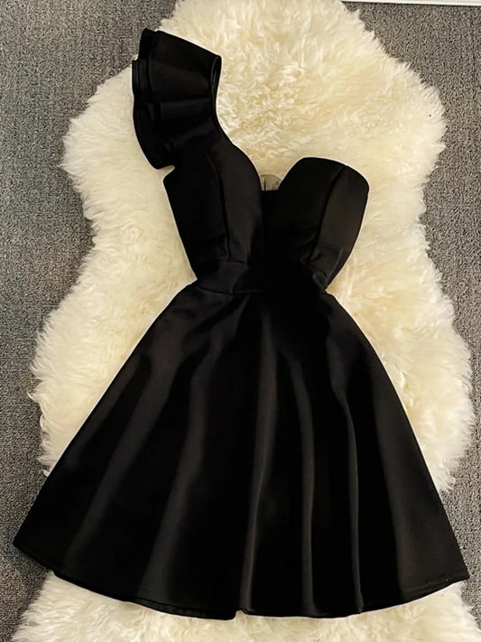 Women Black White Ruffled One Shoulder Sleeveless Mini Dress Strapless Mesh Patchwork High Waist A-line Party Dress Vestidos