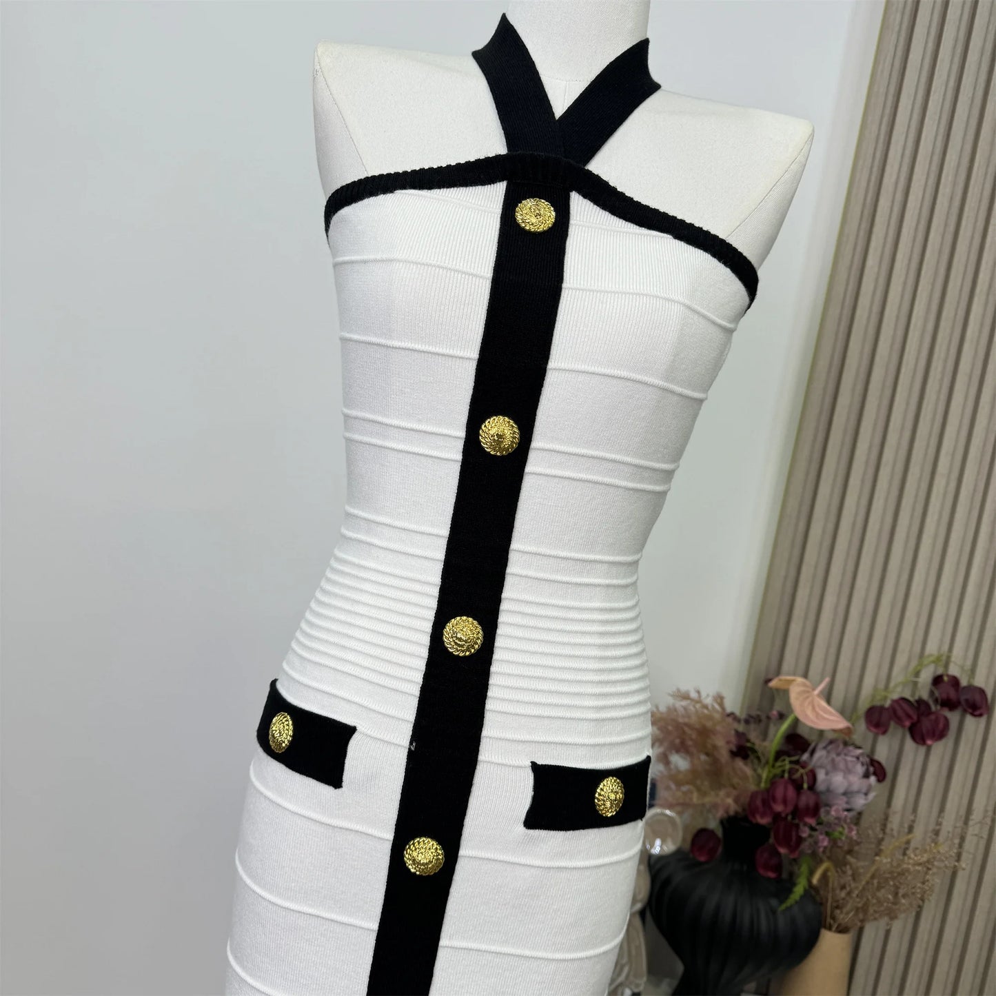 2025 Women Celebrity Sexy Backless Halter Button Bodycon Black Mini Bandage Dress Elegant Evening Club Party Dresses Vestidos