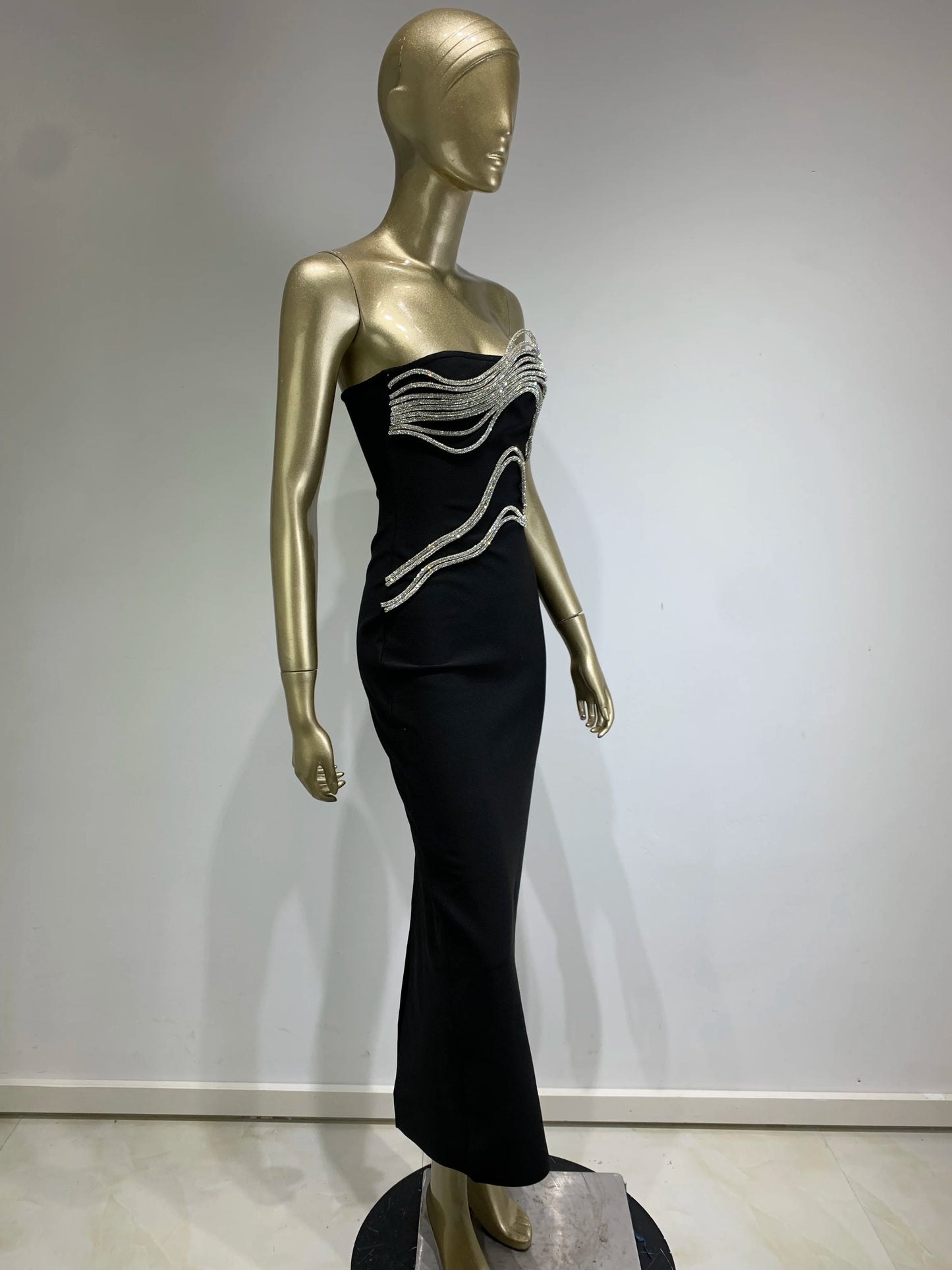 New Women Celebrity Sexy Strapless Backless Diamonds Black Maxi Long Bodycon Bandage Dress 2024 Elegant Evening Club Party Dress