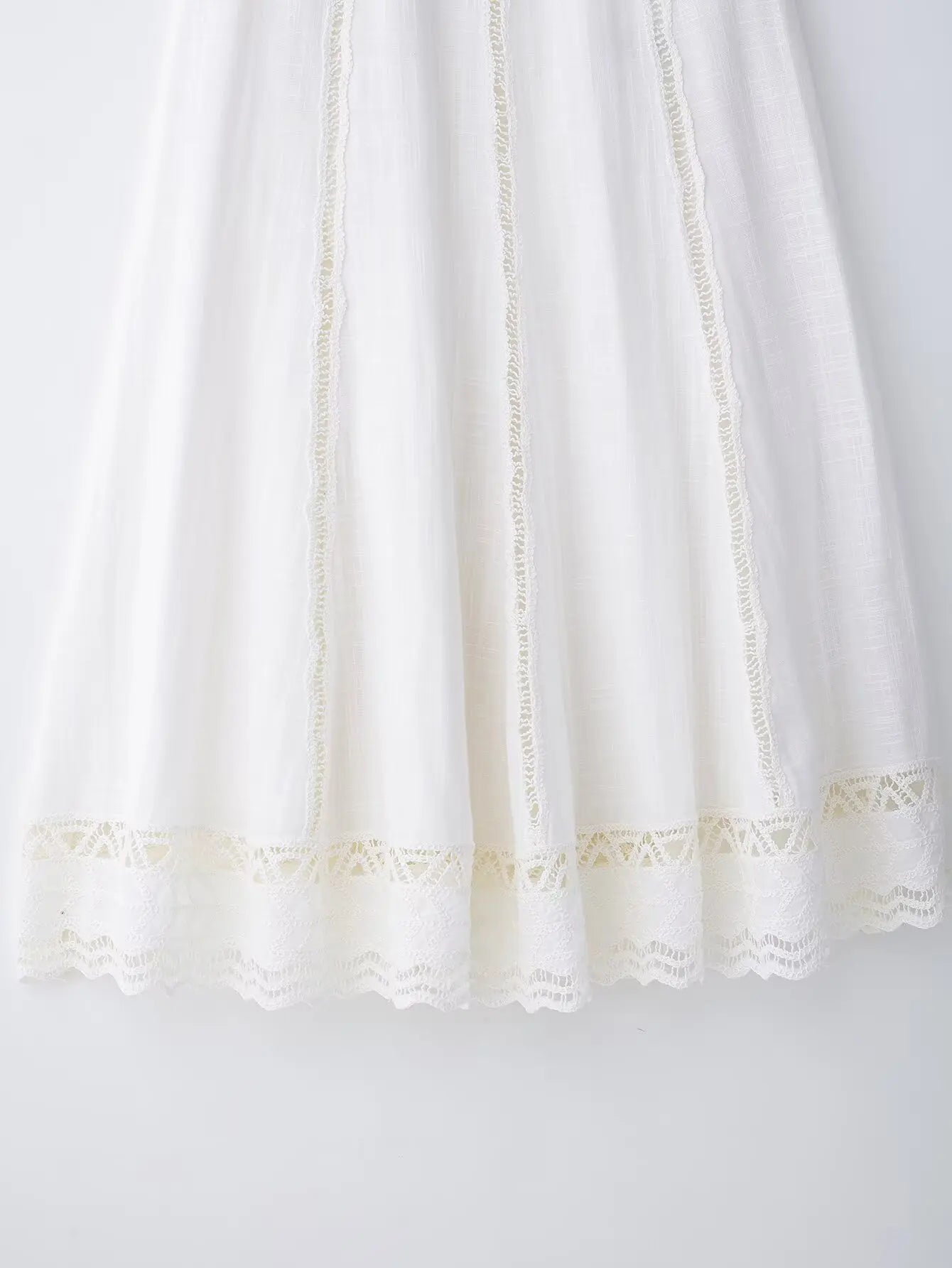 TRAFZA Women Fashion O-Neck Crocheting Details White Skirt Suit Short-sleeve Blouse+Side Zipper White Pleated Midi Se Long Skirt