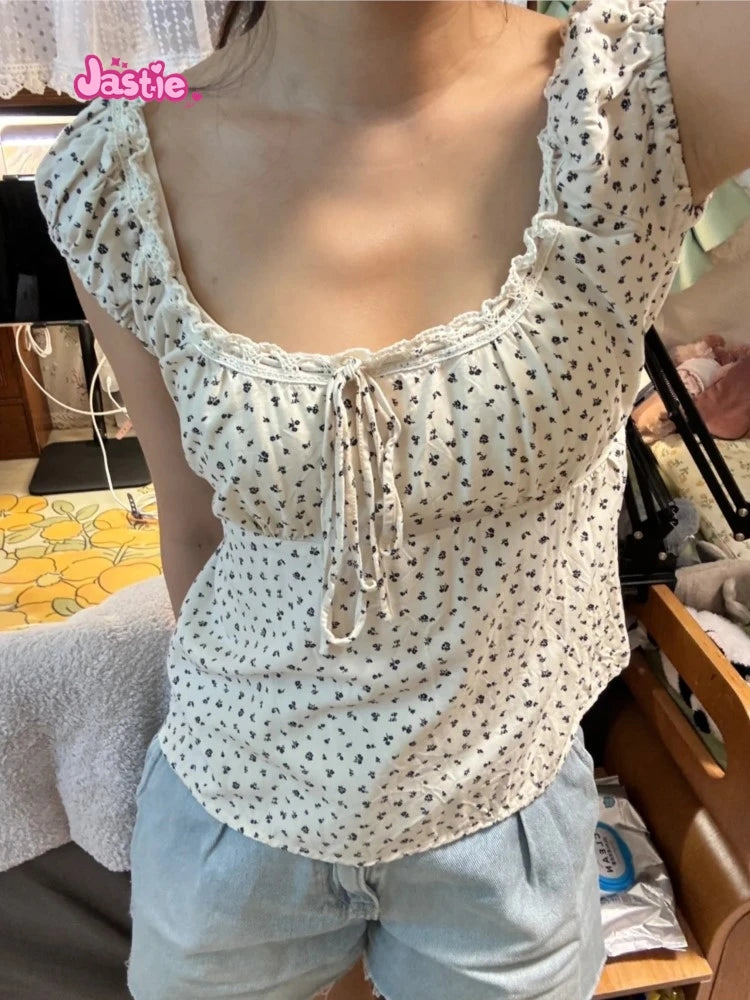 2024 New White Lace Tied Square Neck Summer T-shirts Chic Elegant Short Sleeve Tee Cotton Y2K Street Casual Bow Tie-up Top Women