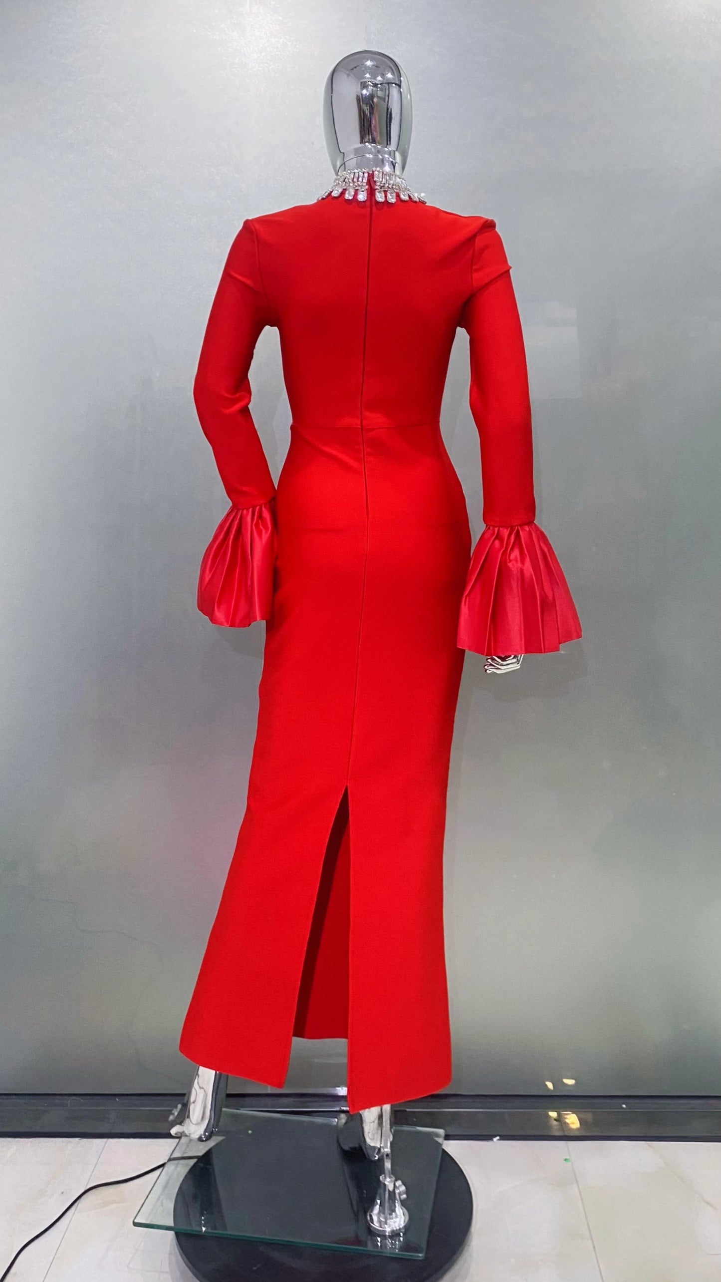 STOCK Shining Diamonds Neck Flare Sleeve Black Long Bandage Dress Elegant Woman Evening Party Dress Cocktail Party Outfit