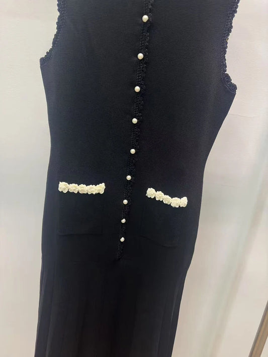 Spring Summer New Fashion Black Floral Pearls Splices Knit Midi Dress Women Elegant O-Neck Slim A-Line Skirt Robe Ladies 2025