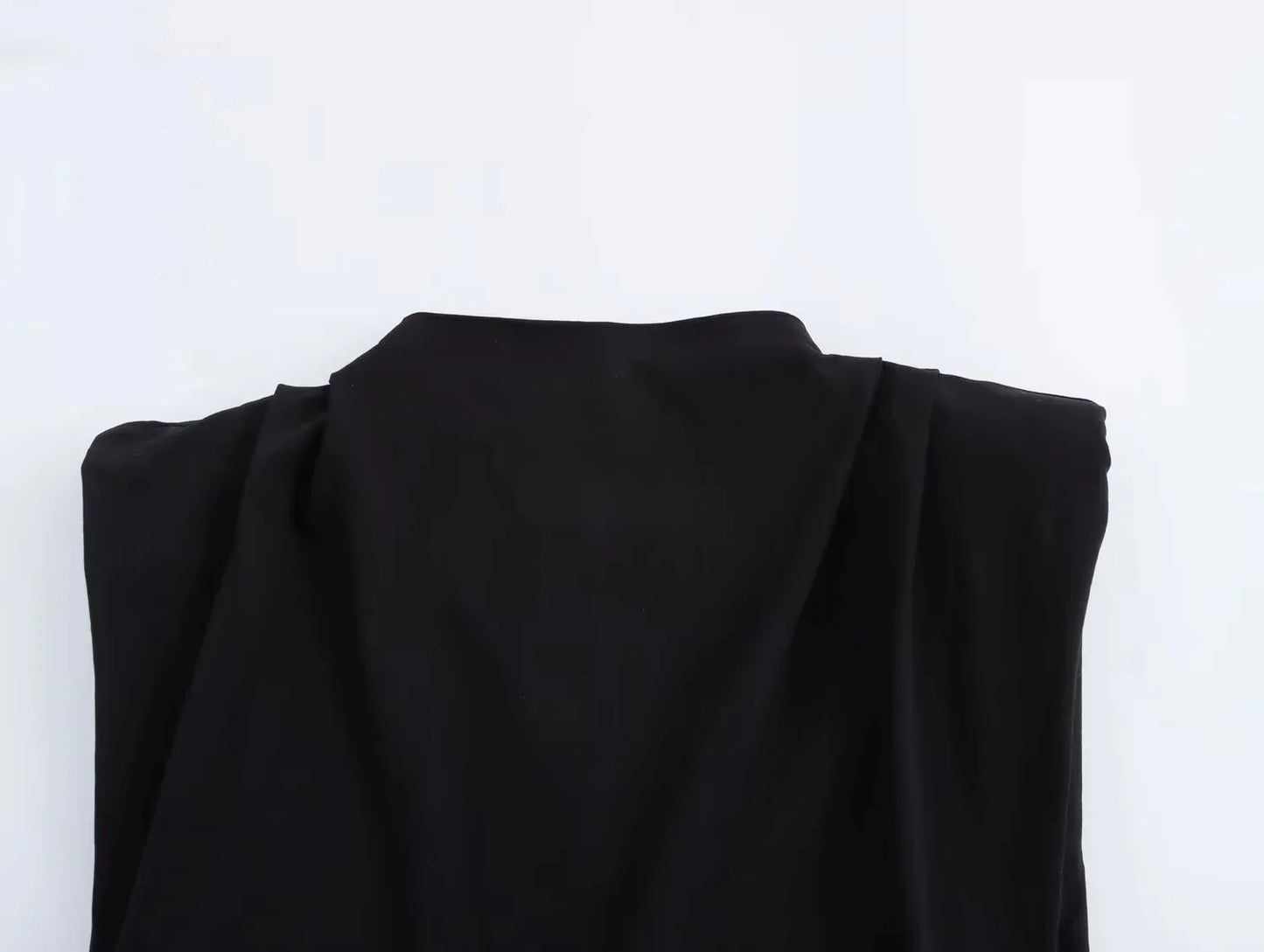 TRAFZA Vintage Chic Women Solid Asymmetric O-Neck Zipper Sleeveless Cross Folds Top Fashion 2025 Streetwear Padded Shoulder Top