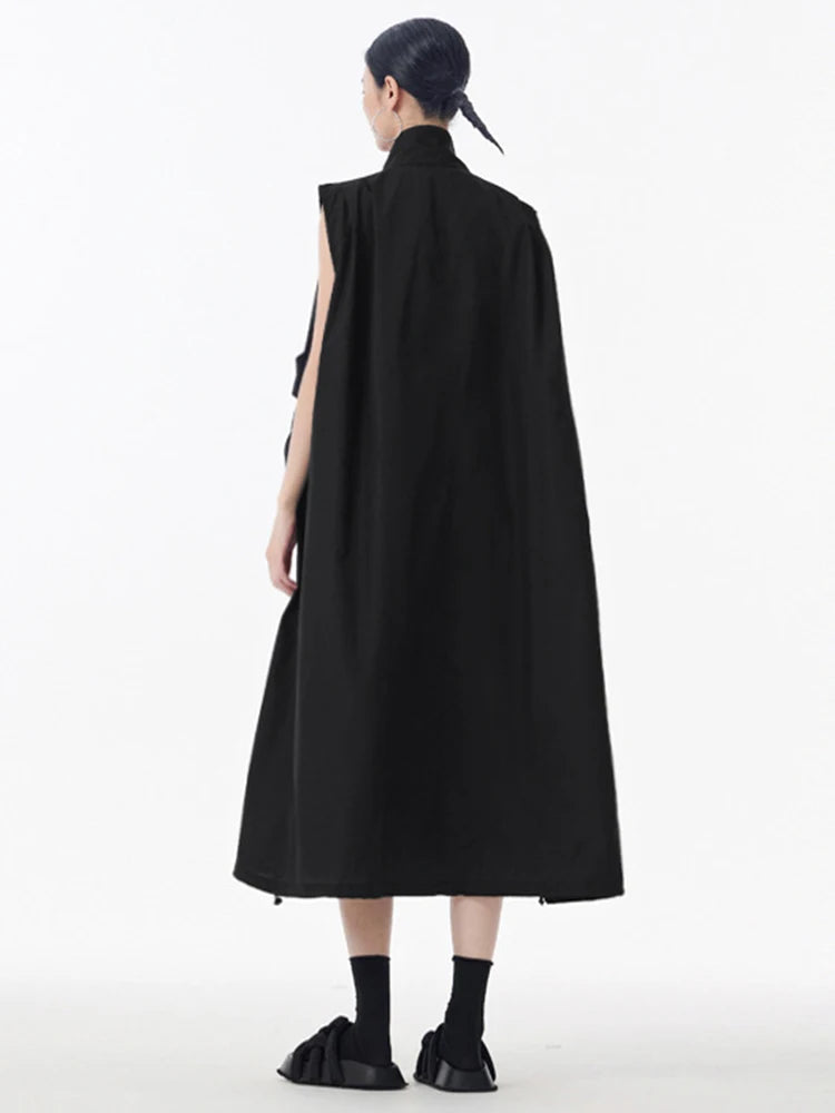 [EAM] Women Green Pocket Hem Drawstring Big Size Vest Dress New Stand Collar Sleeveless Fashion Tide Spring Autumn 2025 1DJ0147
