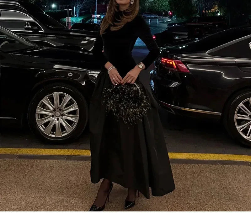 2025 New Lady Chic Party Gowns Elegant Women Velvet Long Sleeve Pleated Hem Robes Fashion Half High Collar Slim Fit Maxi Dress