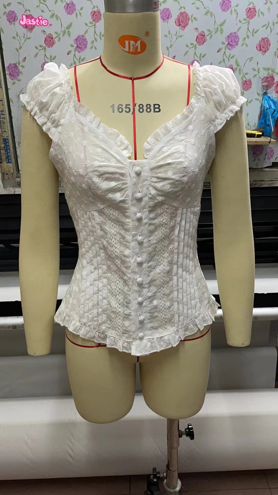2024 New White Lace Tied Square Neck Summer T-shirts Chic Elegant Short Sleeve Tee Cotton Y2K Street Casual Bow Tie-up Top Women