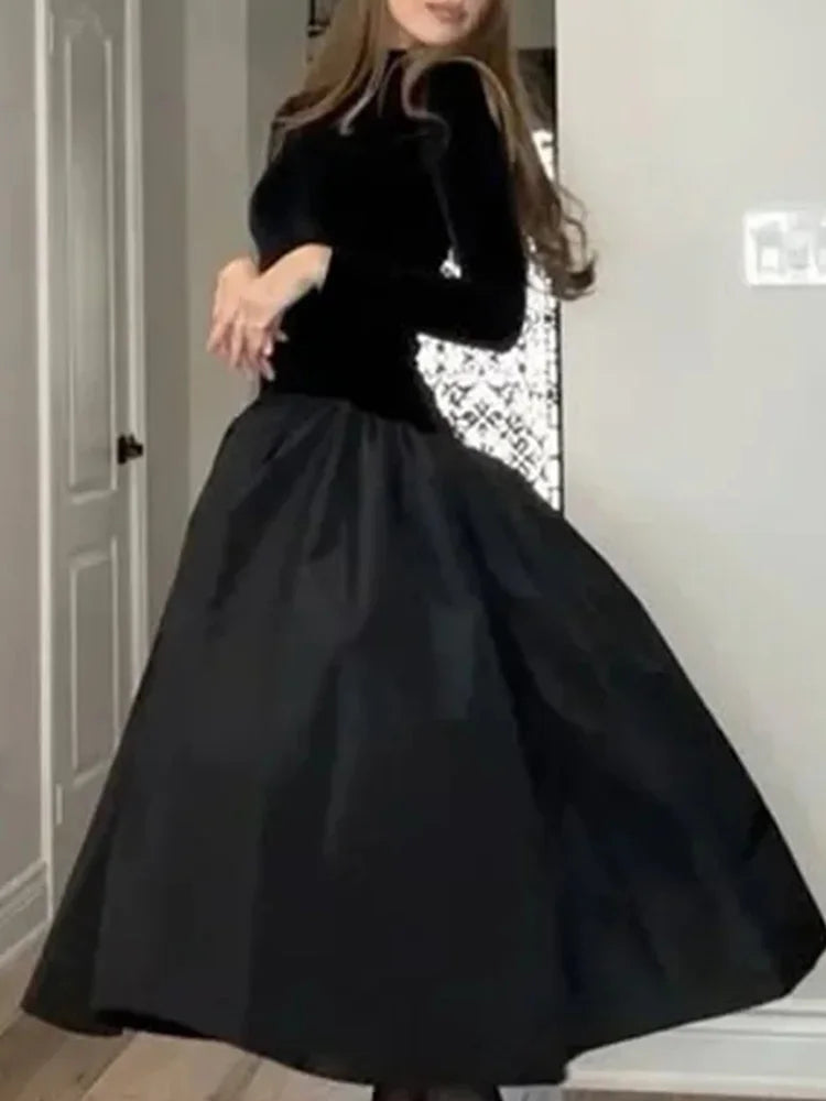2025 New Lady Chic Party Gowns Elegant Women Velvet Long Sleeve Pleated Hem Robes Fashion Half High Collar Slim Fit Maxi Dress