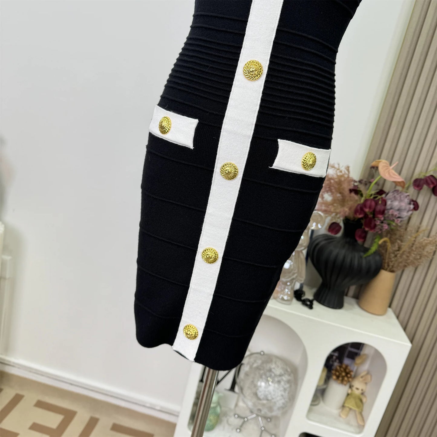 2025 Women Celebrity Sexy Backless Halter Button Bodycon Black Mini Bandage Dress Elegant Evening Club Party Dresses Vestidos